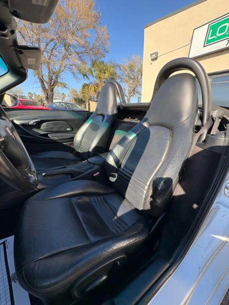 2004 Porsche Boxster Base