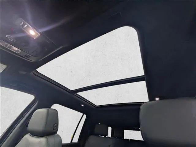 2021 Chevrolet Suburban 4WD LT