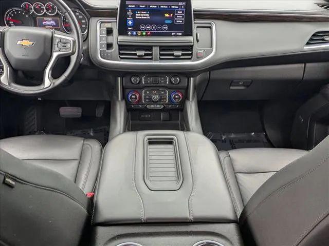 2021 Chevrolet Suburban 4WD LT