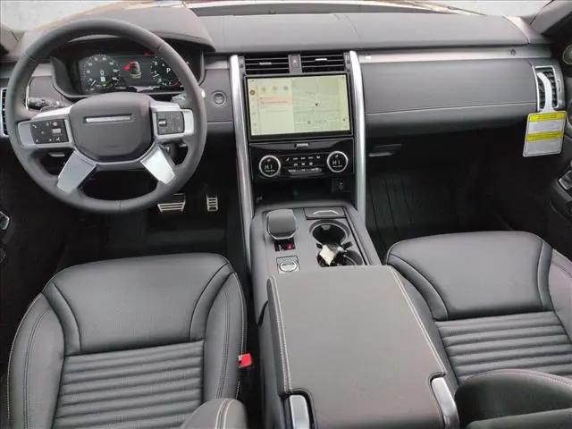 2026 Land Rover Discovery Gemini Edition
