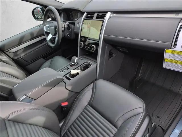 2026 Land Rover Discovery Gemini Edition