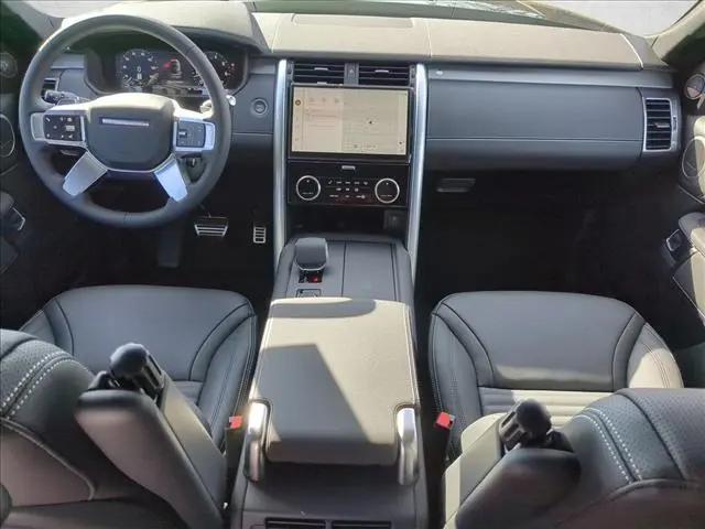 2026 Land Rover Discovery Dynamic SE