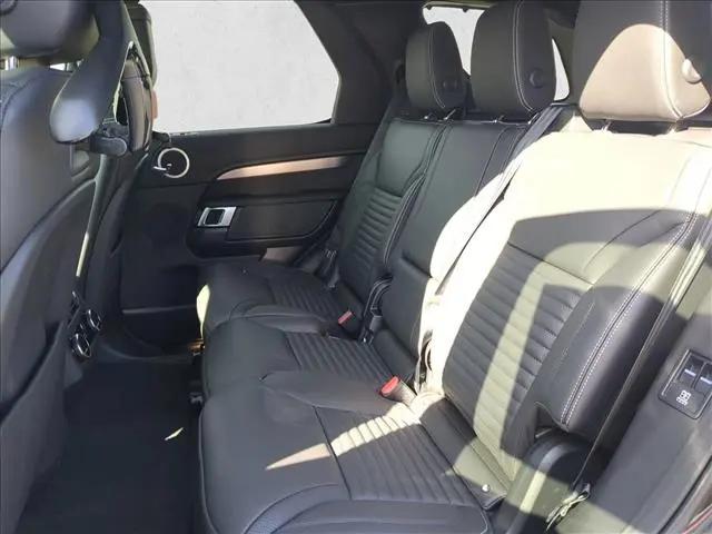 2026 Land Rover Discovery Dynamic SE