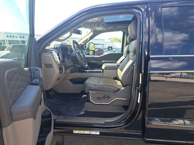 2025 Ford F-450 Platinum