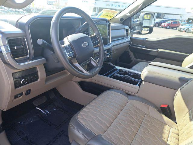 2025 Ford F-450 Platinum