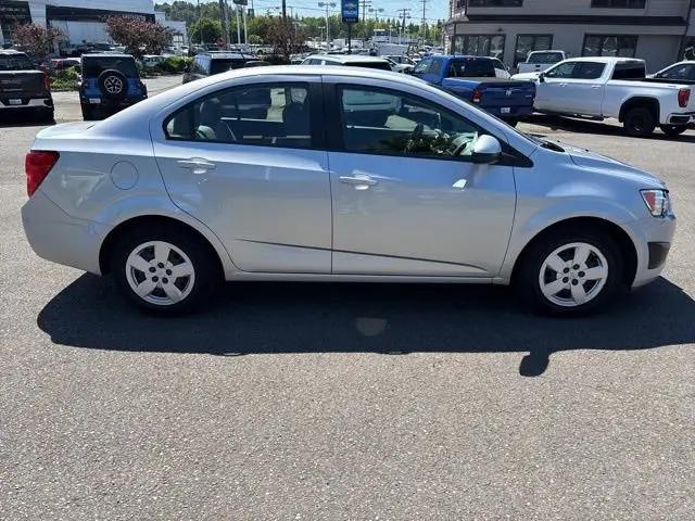 2016 Chevrolet Sonic LS Auto