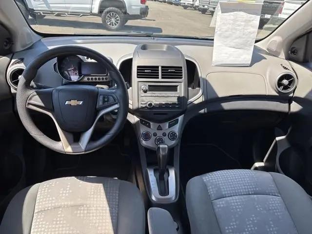 2016 Chevrolet Sonic LS Auto