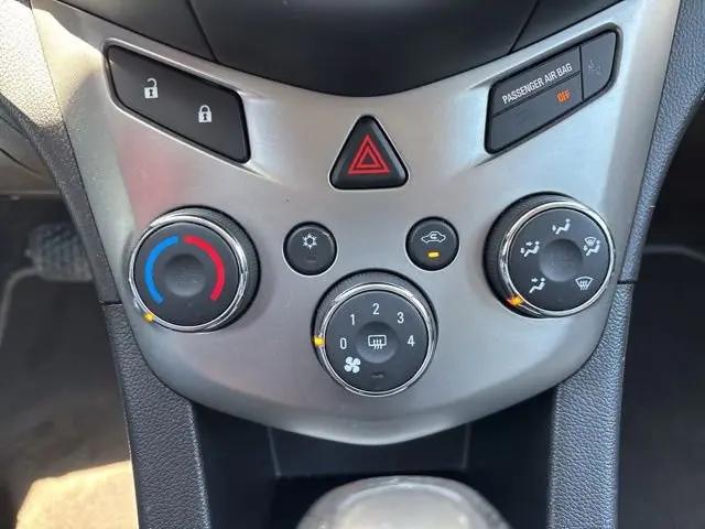 2016 Chevrolet Sonic LS Auto