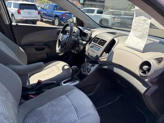 2016 Chevrolet Sonic LS Auto