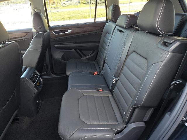 2025 Volkswagen Atlas 2.0T SEL