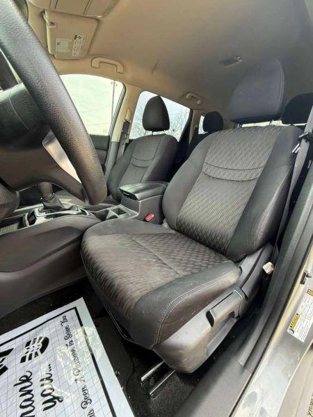 2017 Nissan Rogue S