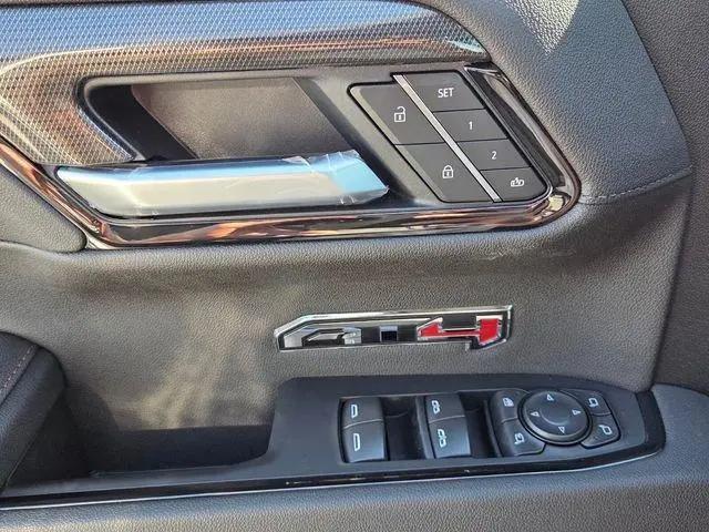 2026 GMC Sierra 1500 Crew Cab, Short Bed, AT4, 4WD