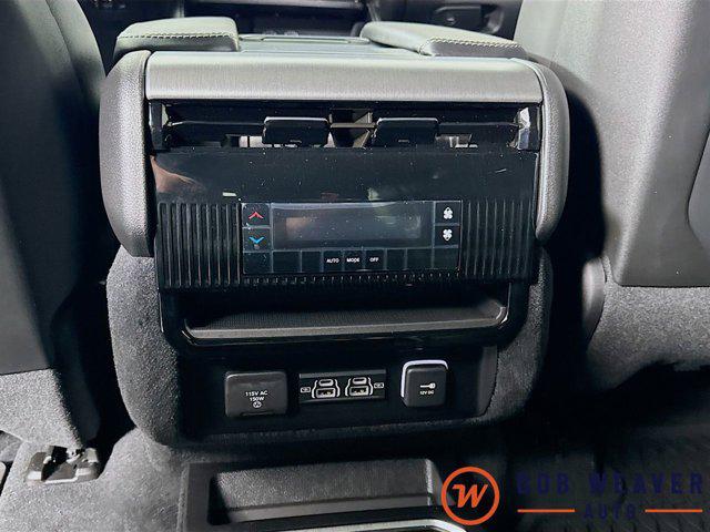 2026 Jeep Grand Wagoneer Upland 4x4