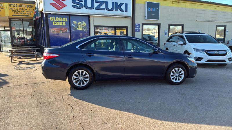 2016 Toyota Camry XLE for sale in Tulsa, OK