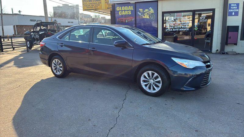 2016 Toyota Camry XLE