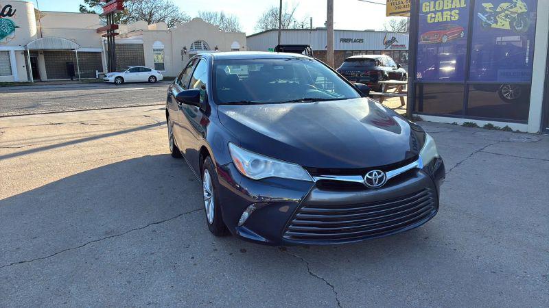 2016 Toyota Camry XLE