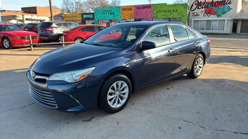 2016 Toyota Camry XLE