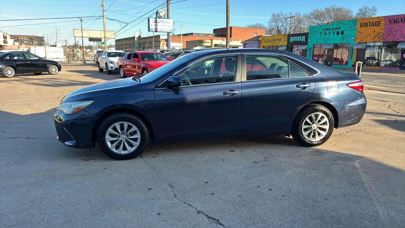 2016 Toyota Camry XLE