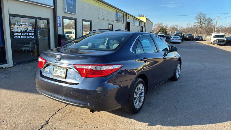 2016 Toyota Camry XLE