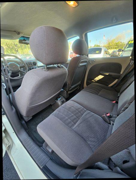 2004 Chrysler PT Cruiser Base