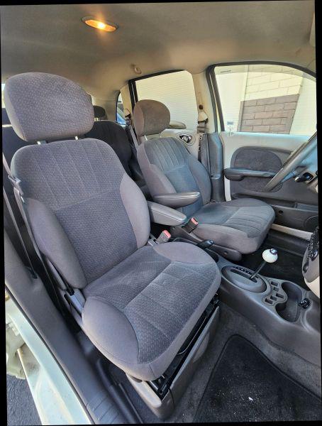 2004 Chrysler PT Cruiser Base
