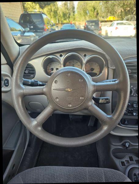 2004 Chrysler PT Cruiser Base