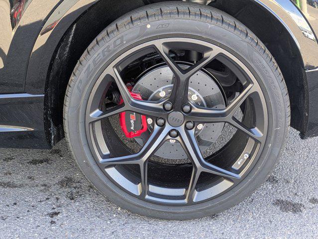 2026 Audi RS Q8 performance quattro tiptronic
