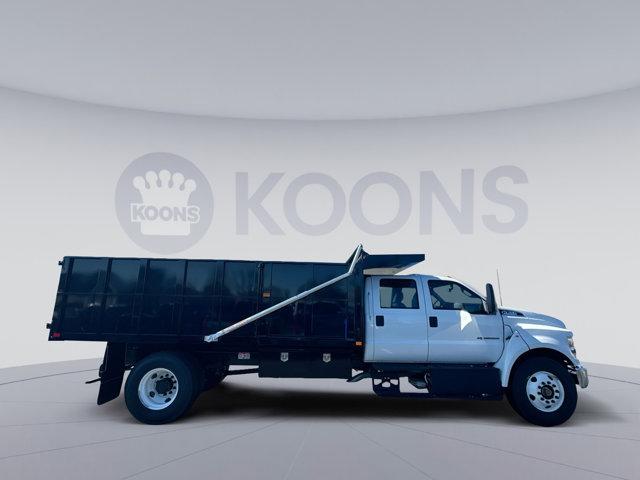 2026 Ford F-750 Base