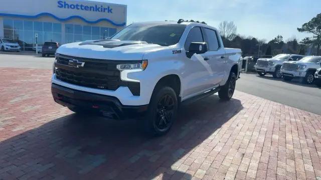 2025 Chevrolet Silverado 1500 4WD Crew Cab Short Bed LT Trail Boss