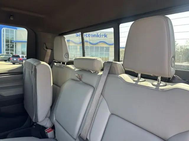 2025 Chevrolet Silverado 1500 4WD Crew Cab Short Bed LT Trail Boss