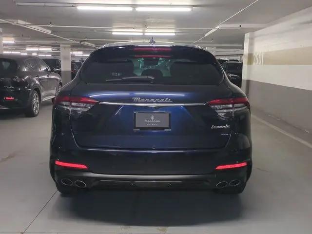 2022 Maserati Levante Modena