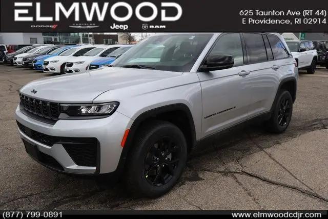 2026 Jeep Grand Cherokee Altitude 4x4 for sale in E. Providence, RI