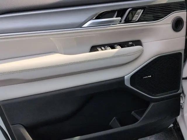 2026 Jeep Grand Wagoneer 4x4