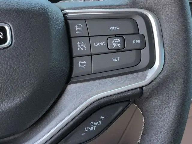 2026 Jeep Grand Wagoneer 4x4