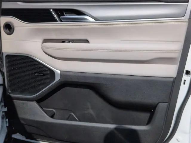 2026 Jeep Grand Wagoneer 4x4