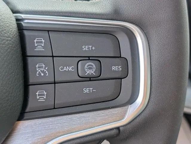 2026 Jeep Grand Wagoneer 4x4