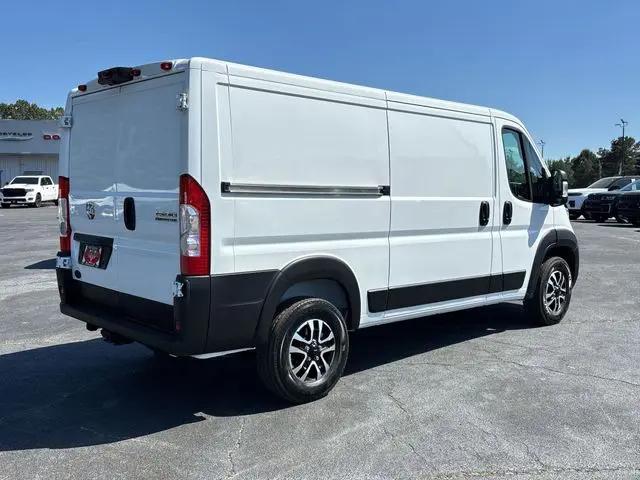 2026 Ram ProMaster Cargo Van SLT Low Roof 136" WB