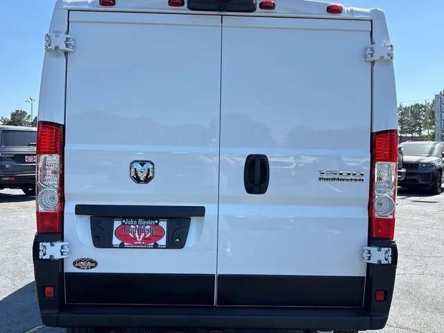 2026 Ram ProMaster Cargo Van SLT Low Roof 136" WB