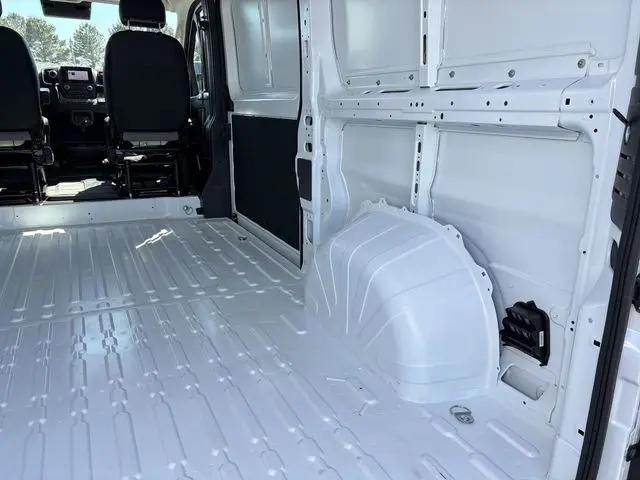 2026 Ram ProMaster Cargo Van SLT Low Roof 136" WB