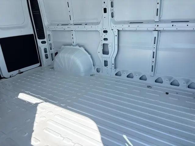 2026 Ram ProMaster Cargo Van SLT Low Roof 136" WB