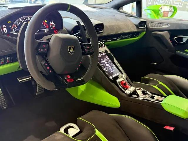 2023 Lamborghini Huracan Coupe