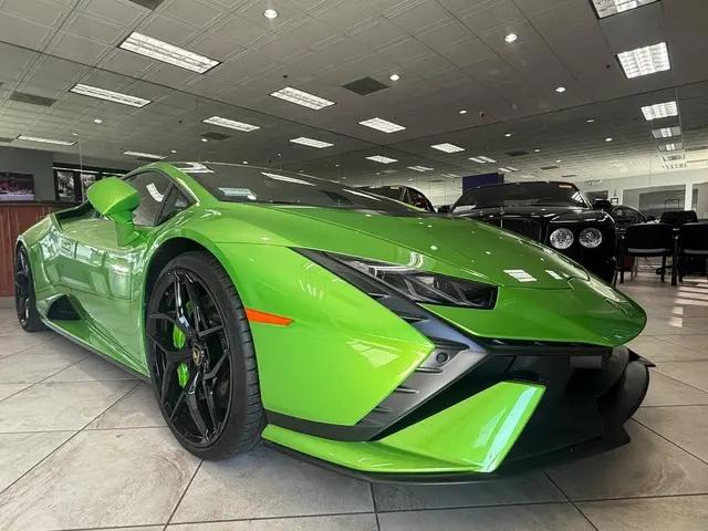 2023 Lamborghini Huracan Coupe