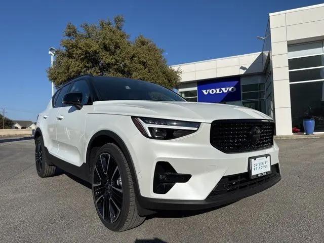 2026 Volvo XC40 Black Edition Ultra, B5 AWD Gas (mild hybrid) for sale in San Antonio, TX