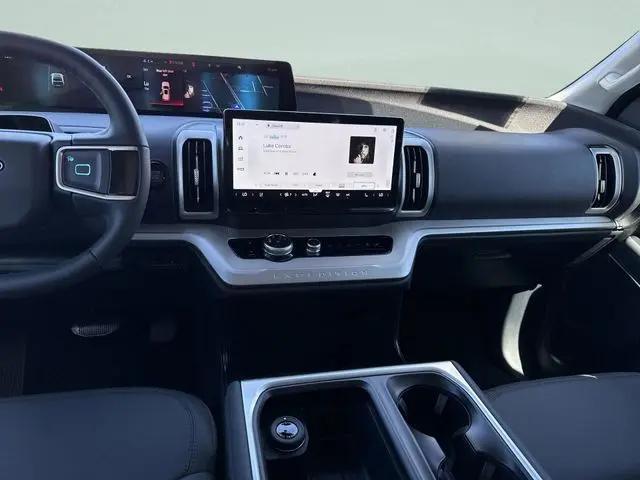 2026 Ford Expedition Max Active MAX