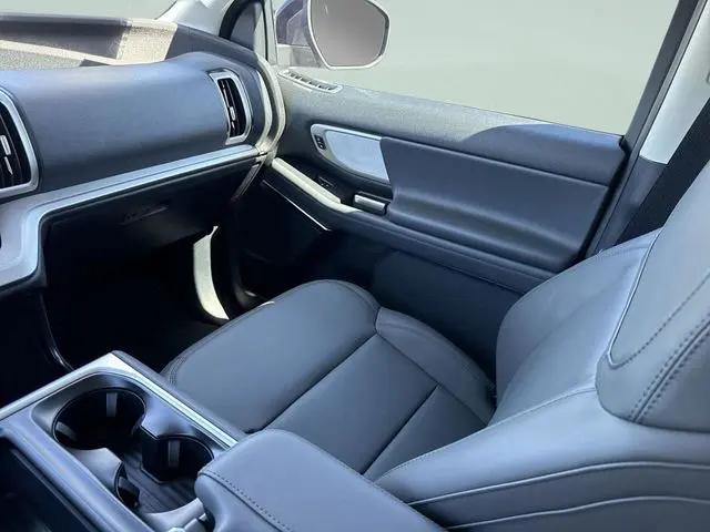 2026 Ford Expedition Max Active MAX