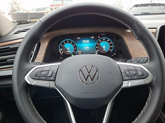 2026 Volkswagen Atlas SE with Technology