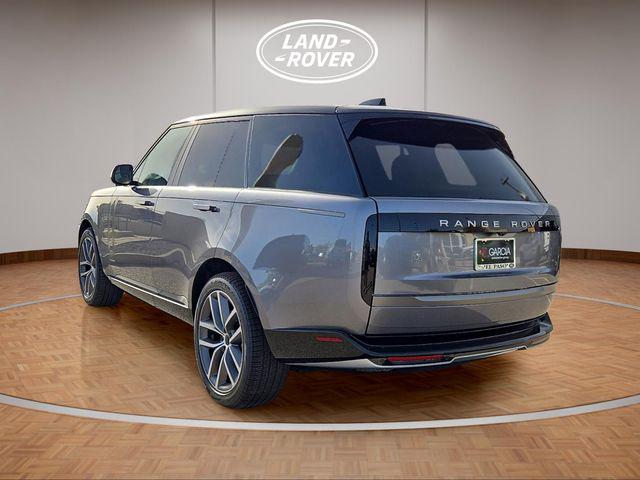 2026 Land Rover Range Rover P400 SE