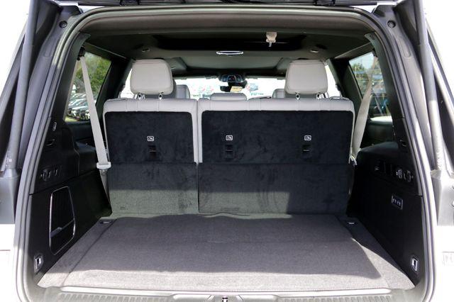 2026 Jeep Grand Wagoneer L 4x4