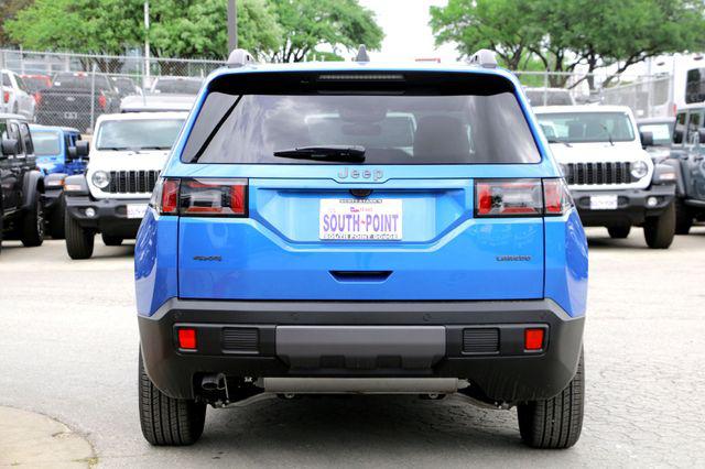 2026 Jeep Cherokee Laredo 4x4