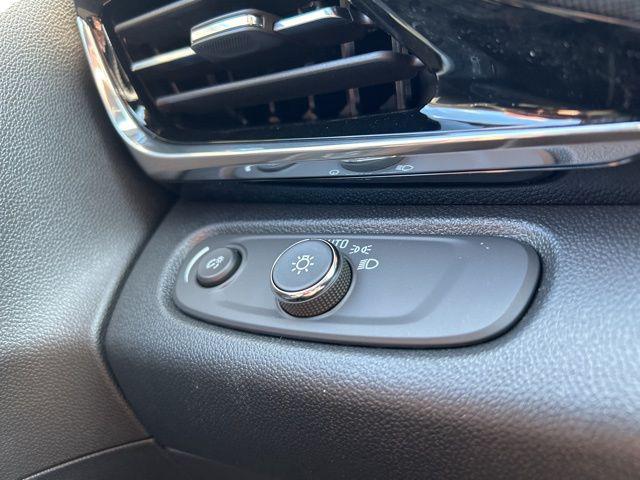 2026 Buick NV Sport Touring FWD